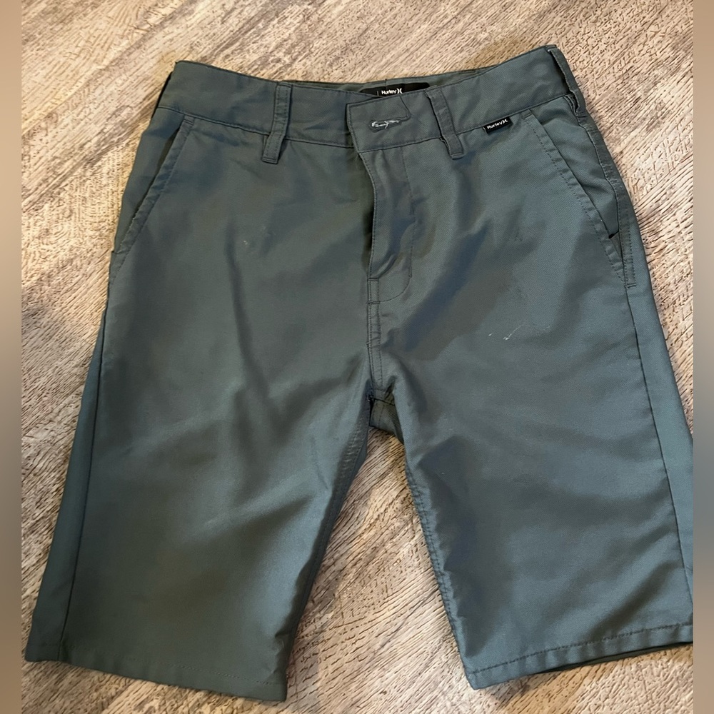 Hurley Youth Size 10 Dry fit Short